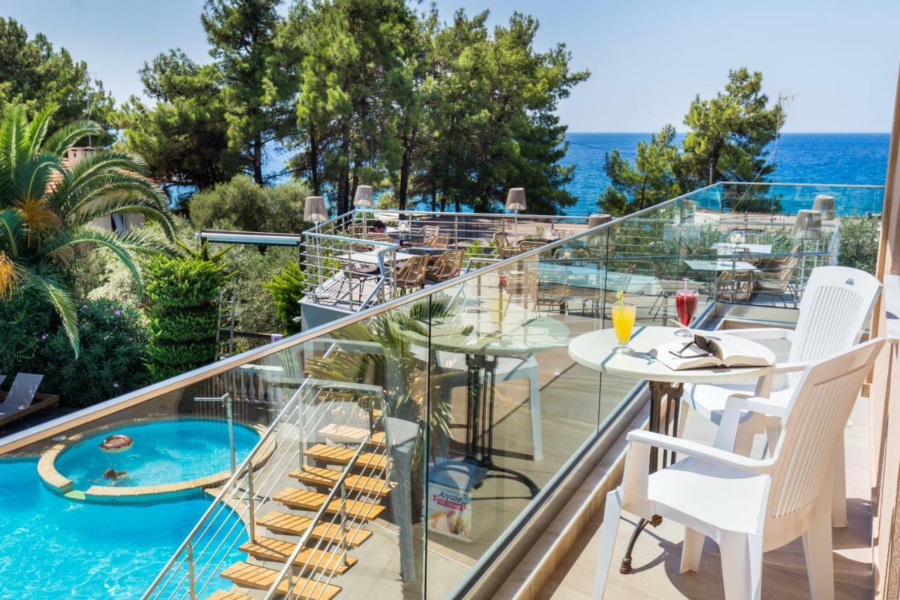 Hotel Potos Buitenkant foto